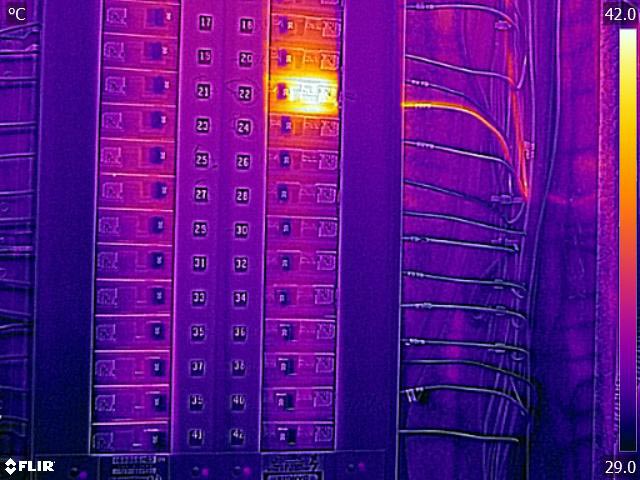 MSX機能を使用した電気パネルの画像